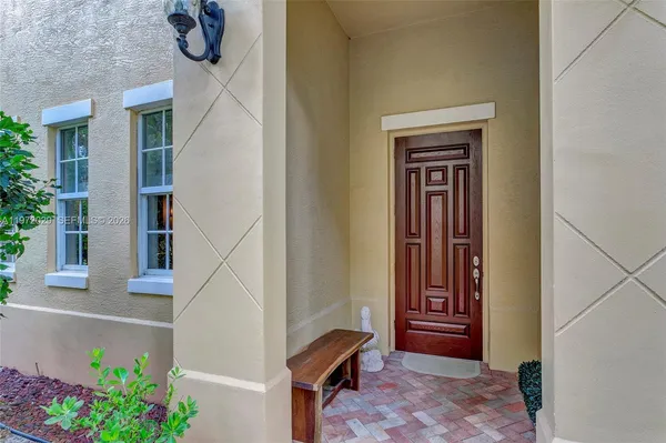 a view of entryway and hall