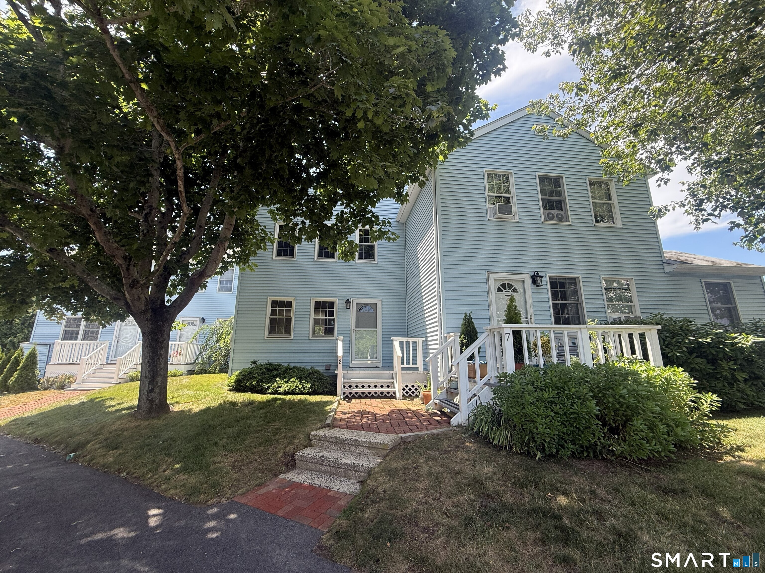 10 Masons Island Road, Unit 8 Stonington, CT 06355 - Photo 2 of 3