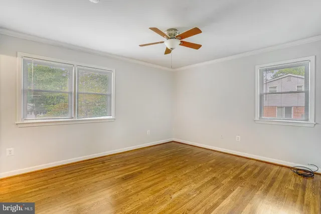 $4,000 | 9821 Hampton Lane, Fairfax, VA 22030