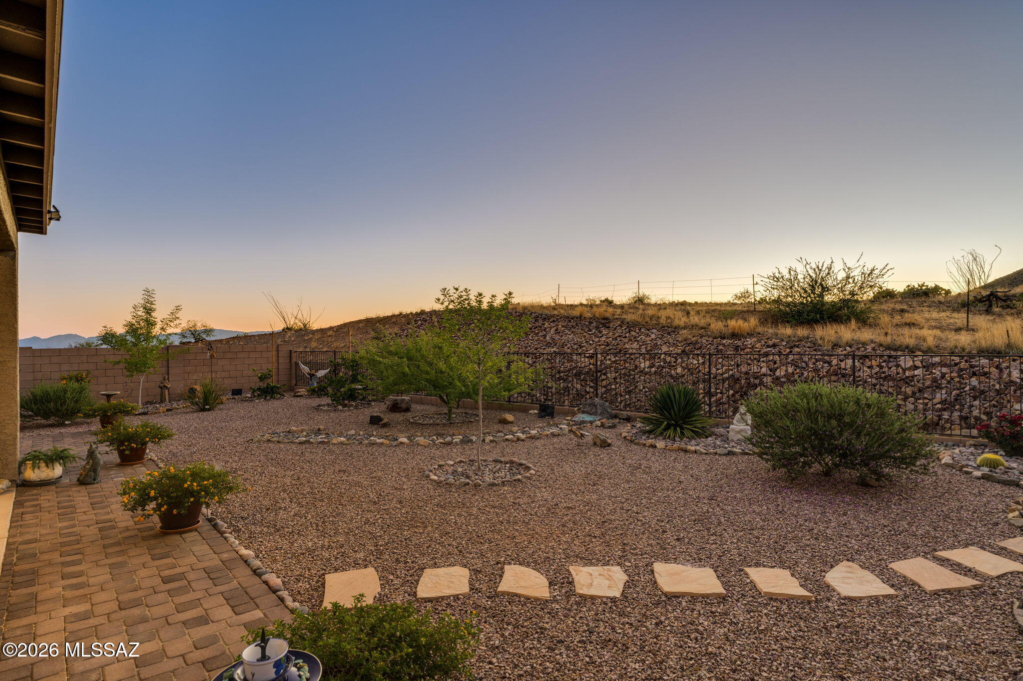 17629 South Ridgerunner Drive Vail, AZ 85641 - Photo 29 of 36 View fencing with snake guard!