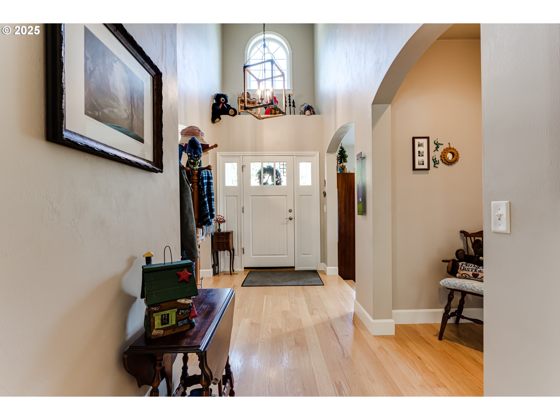 6111 Fernhill Loop Springfield, OR 97478 - Photo 8 of 48 a view of a workspace