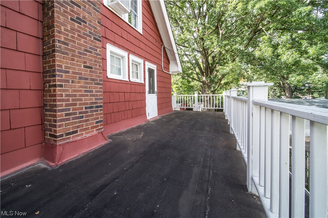 3237 Ormond Road Cleveland, OH 44118 - Photo 14 of 30 Gallery Image 14
