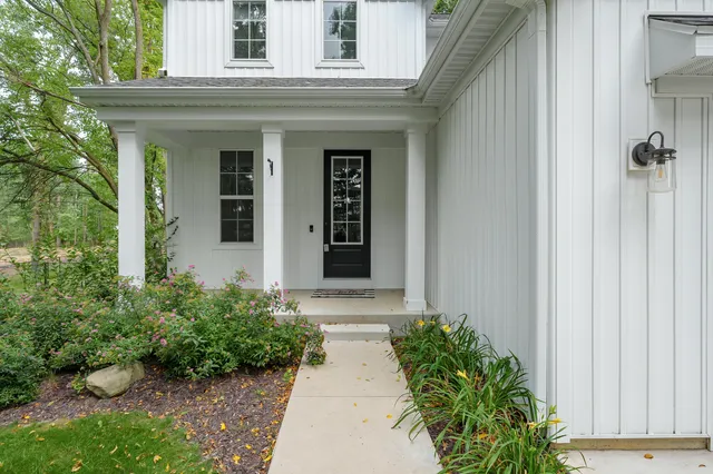$579,900 | 10321 East C Avenue, Richland, MI 49083