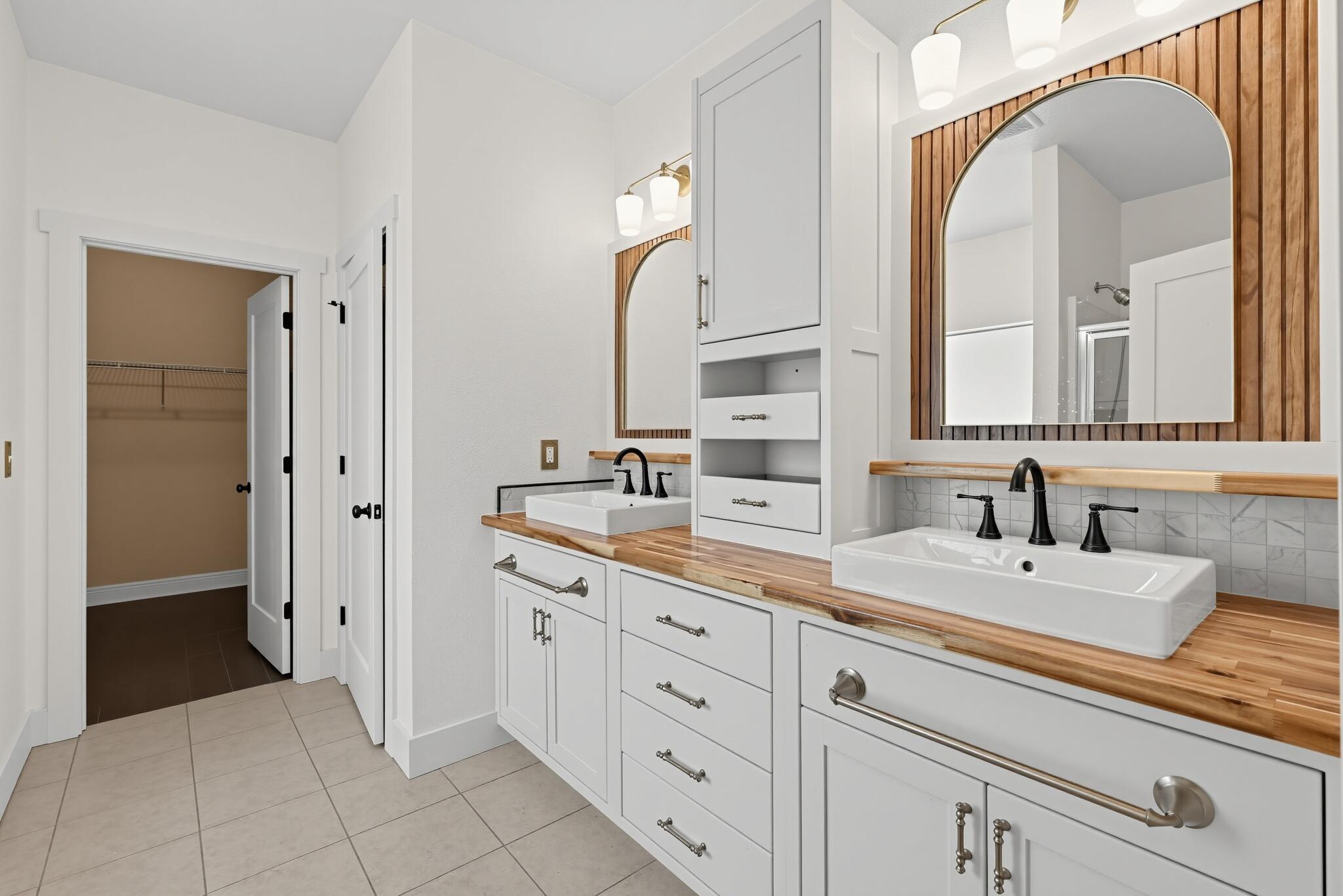 639 Red Fern Road Crestview, FL 32536 - Photo 24 of 52 Master Bath