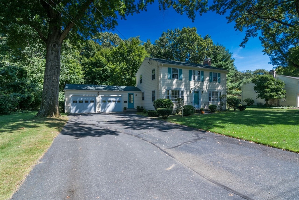 45 Viscount Road Longmeadow, MA 01106 - Photo 3 of 40