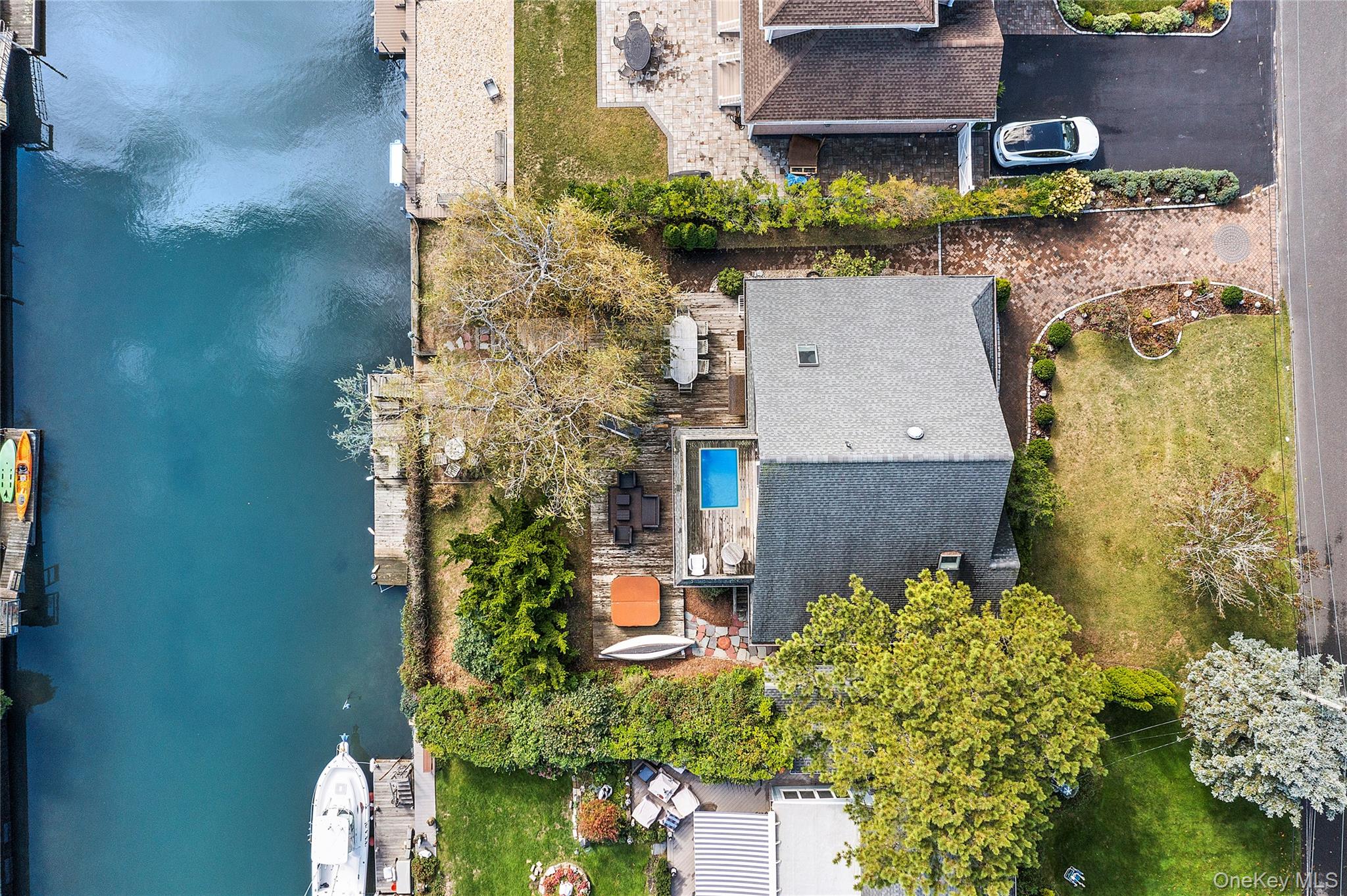 23 Whiting Road East Quogue, NY 11942 - Photo 19 of 21