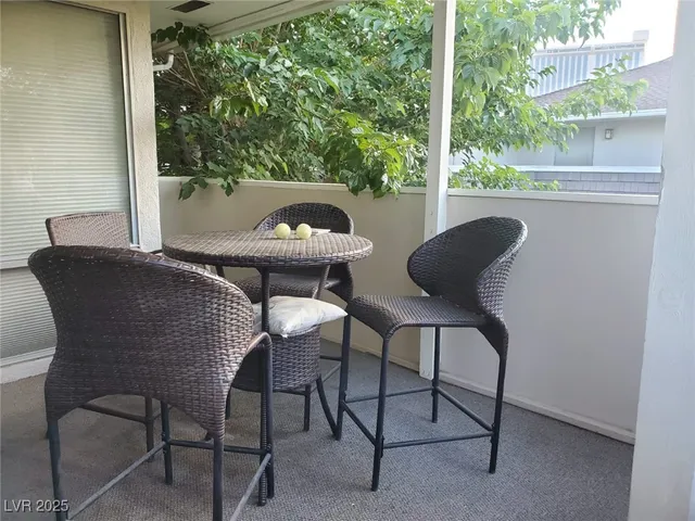 $1,750 | 746 Oakmont Avenue, Unit 706, Las Vegas, NV 89109