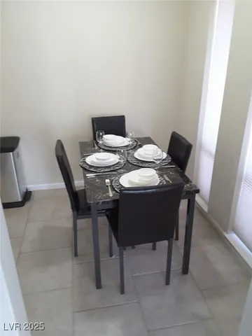 $1,750 | 746 Oakmont Avenue, Unit 706, Las Vegas, NV 89109