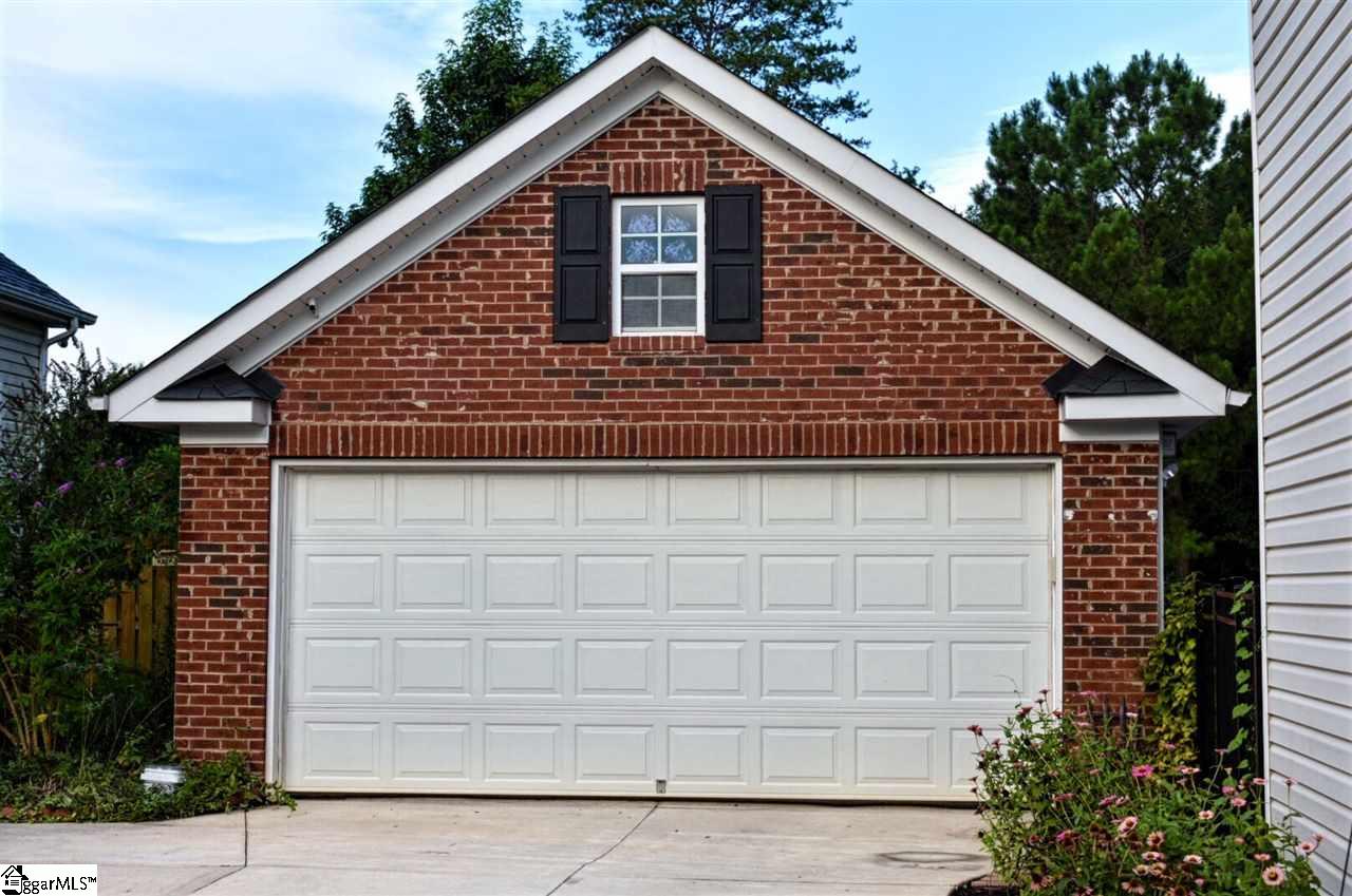 111 Hartwick Lane Fountain Inn, SC 29644 - Photo 3 of 36 Gallery Image 3
