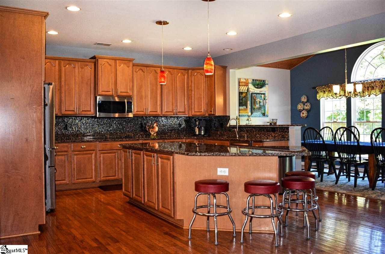 111 Hartwick Lane Fountain Inn, SC 29644 - Photo 9 of 36 Gallery Image 9