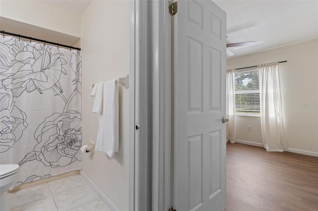 4325 South Canton Terrace Inverness, FL 34452 - Photo 14 of 35 a bathroom with a bathtub and shower