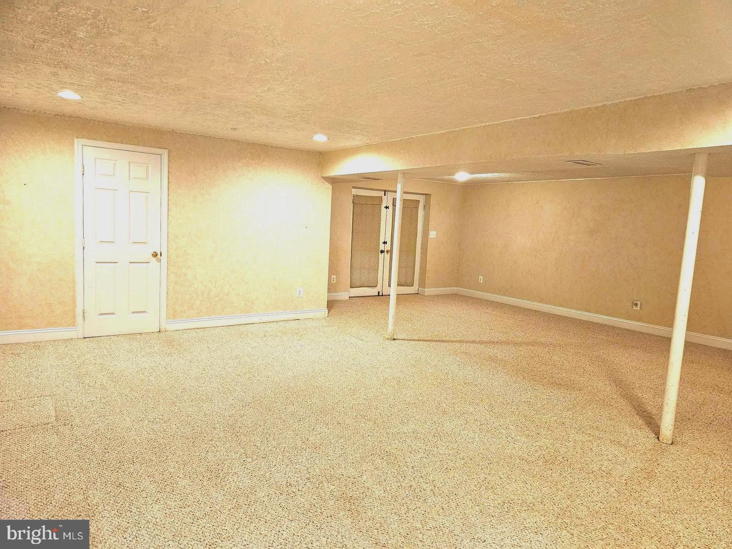 7701 Croom Road Upper Marlboro, MD 20772 - Photo 24 of 53 This area is carpeted.
