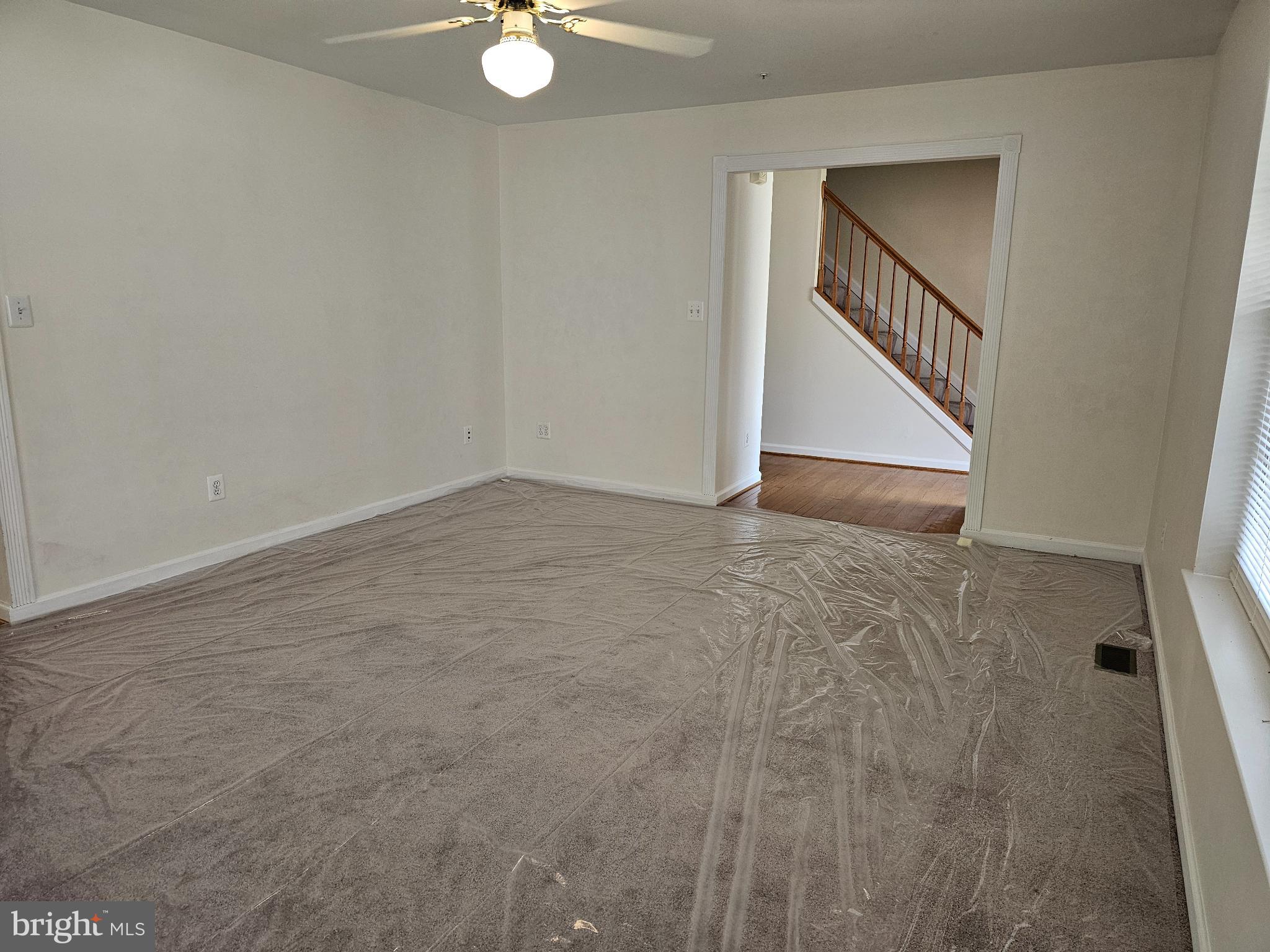 7701 Croom Road Upper Marlboro, MD 20772 - Photo 41 of 53 Living Room