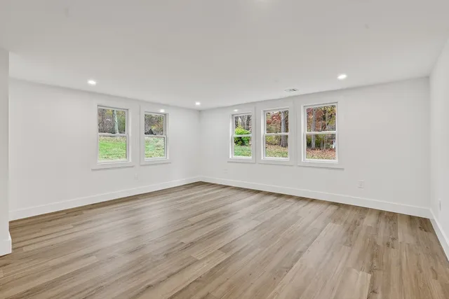 $939,000 | 322 River Road, Andover, MA 01810