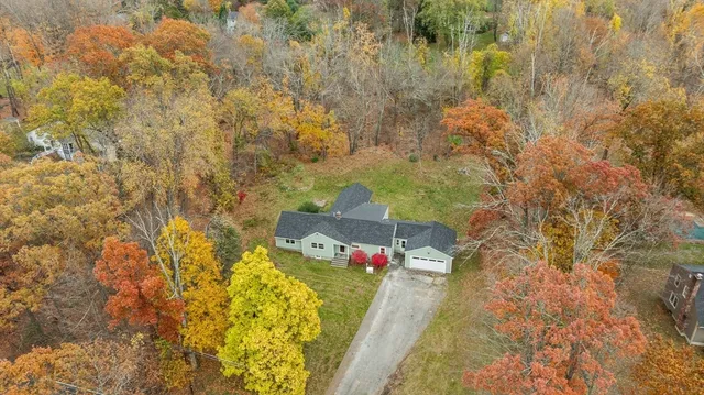 $939,000 | 322 River Road, Andover, MA 01810