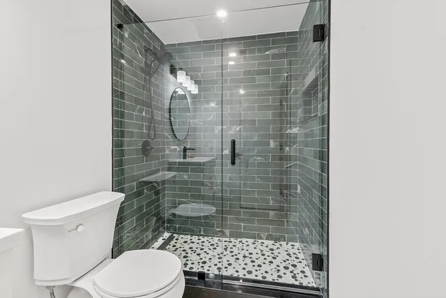 $939,000 | 322 River Road, Andover, MA 01810