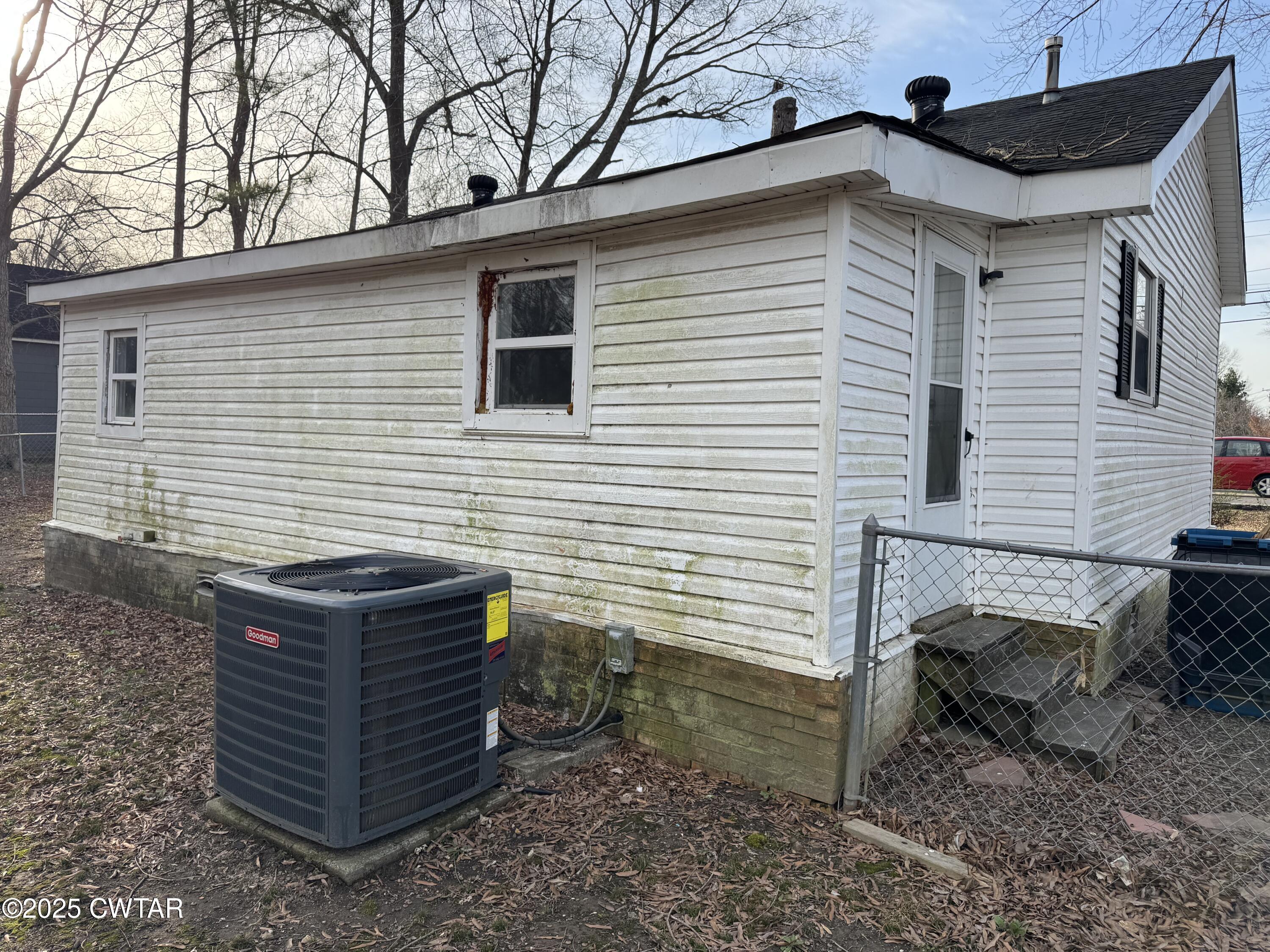 322 McKnight Street Rutherford, TN 38369 - Photo 5 of 17 IMG_9453