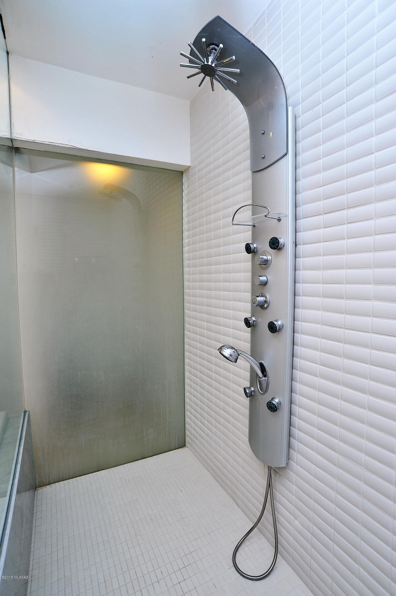 5565 North Linda Road Tucson, AZ 85704 - Photo 37 of 50 Gallery Image 37
