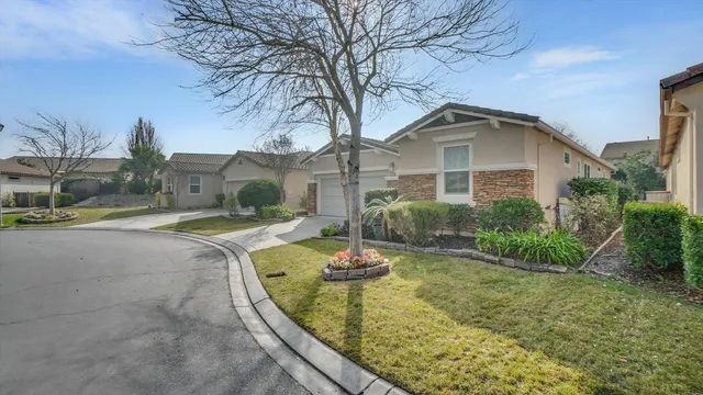 $455,000 | 499 Twin Lakes Lane, Rio Vista, CA 94571