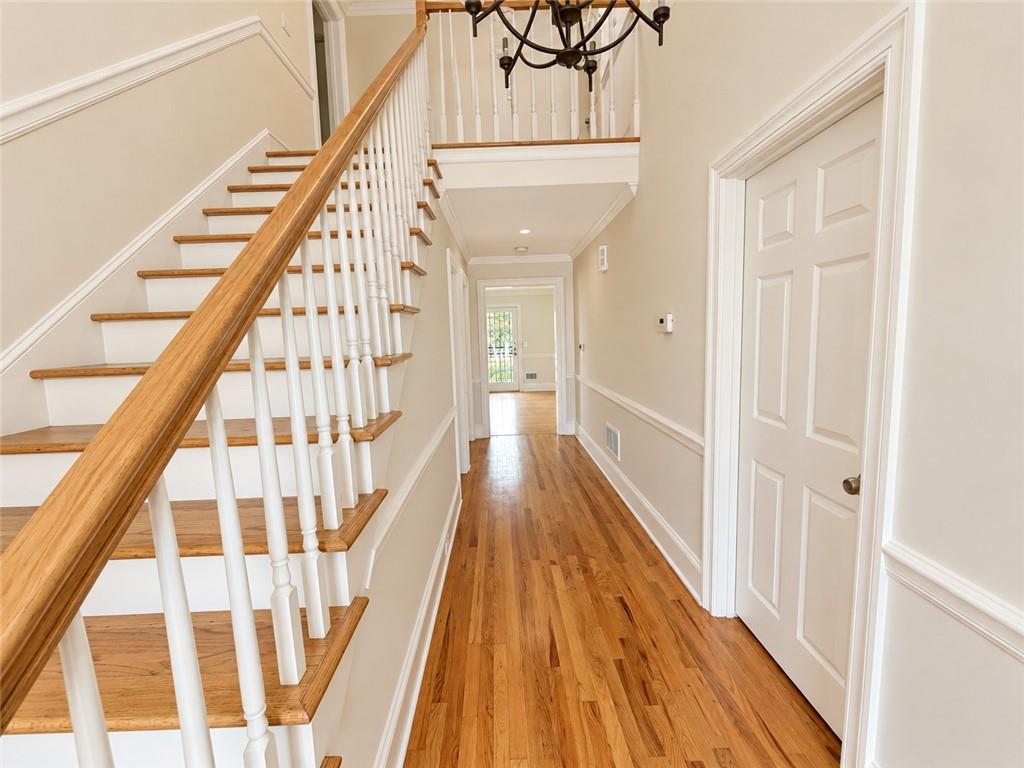 1826 Hermitage Place Decatur, GA 30033 - Photo 3 of 35 Gallery Image 3