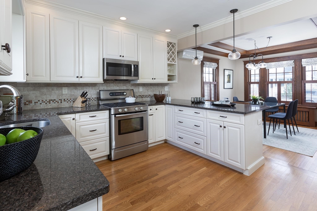 11 Howitt Road Boston, MA 02132 - Photo 8 of 16 Gallery Image 8
