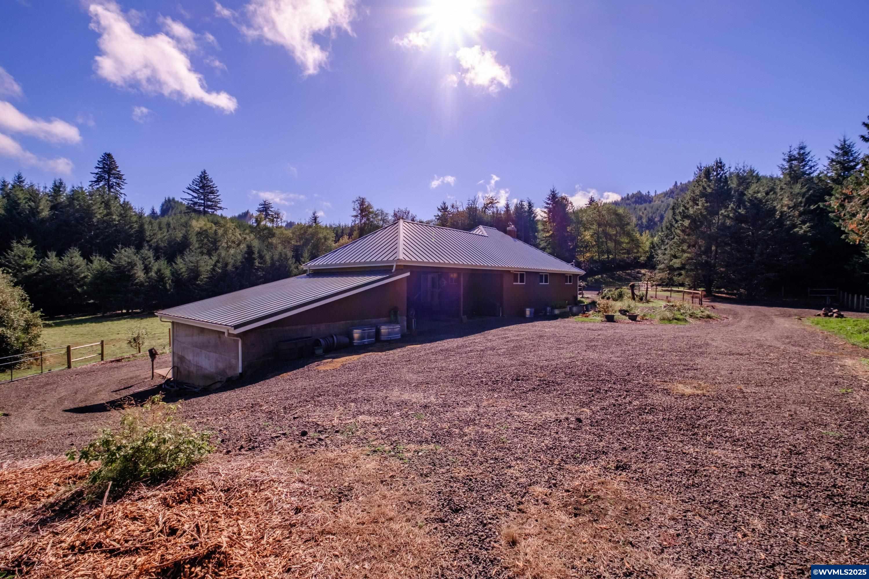 9602 Harlan Road Eddyville, OR 97343 - Photo 8 of 50