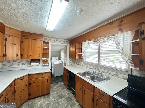 $174,500 | 17 2nd Street, McRae-Helena, GA 31037