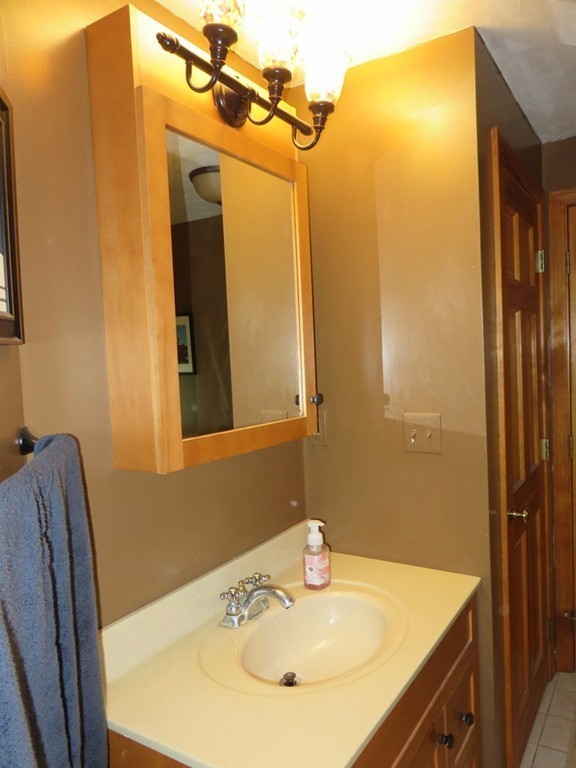 72 Intervale Road Dedham, MA 02026 - Photo 19 of 24 Gallery Image 19