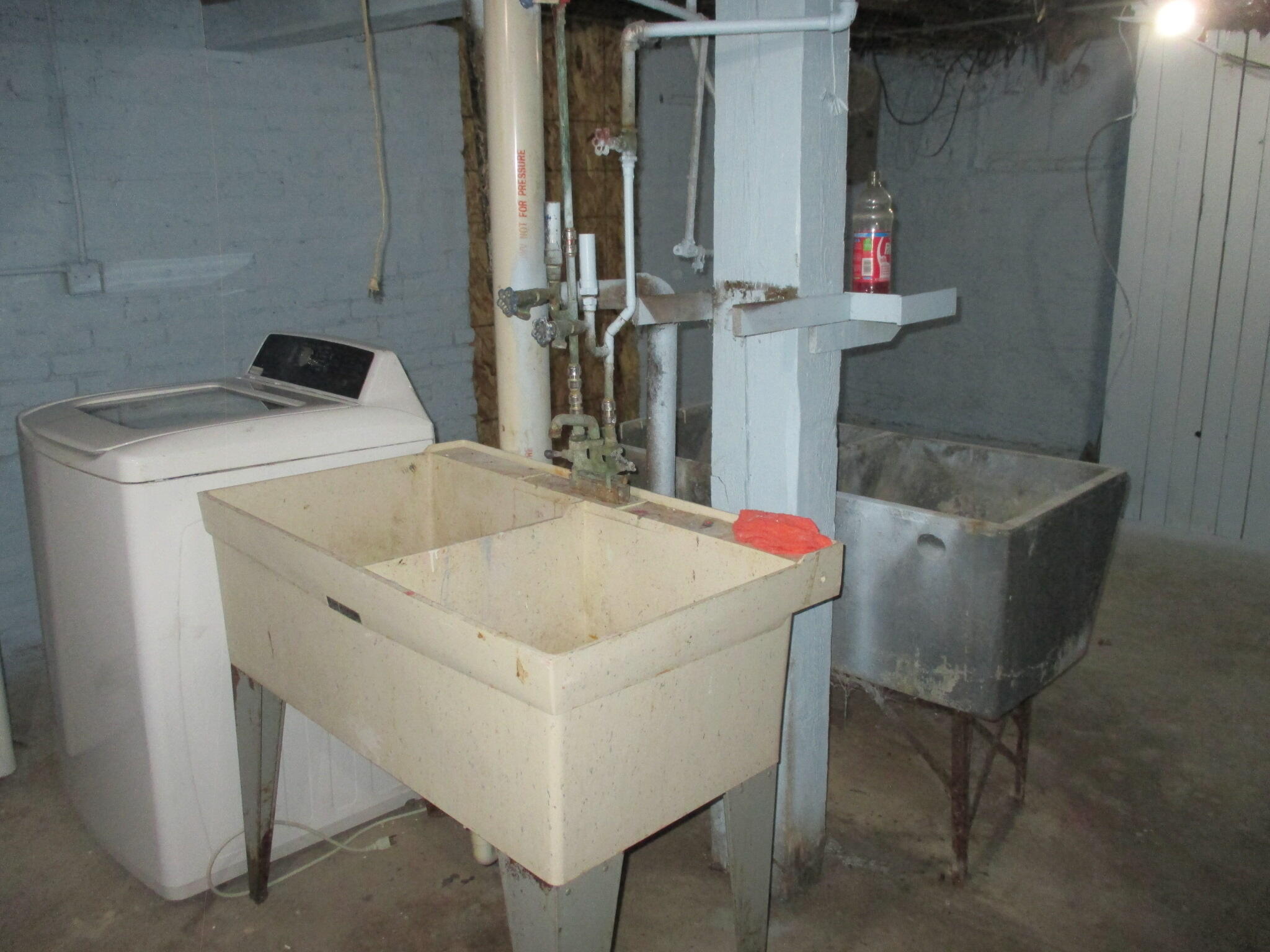 2114 North 28th Street, Unit 2116 Milwaukee, WI 53208 - Photo 18 of 38 IMG_2884