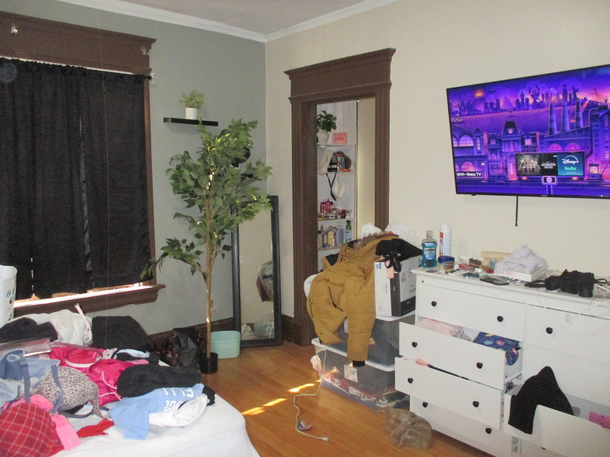 2114 North 28th Street, Unit 2116 Milwaukee, WI 53208 - Photo 35 of 38 IMG_2901