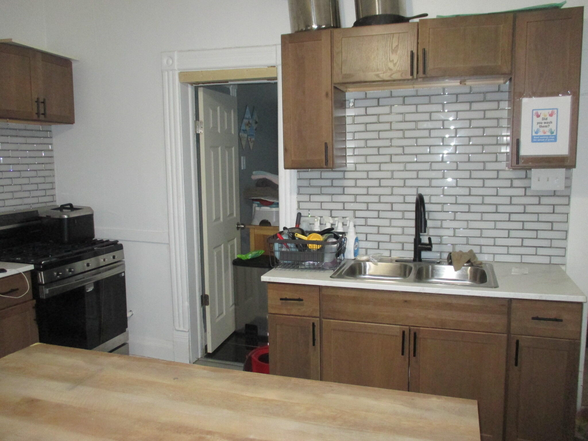 2114 North 28th Street, Unit 2116 Milwaukee, WI 53208 - Photo 6 of 38 IMG_2877