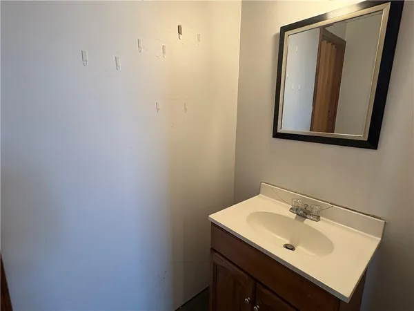 $199,000 | 3078 North 1st Street, Jamestown, PA 16134