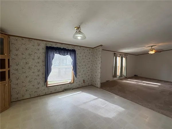 $199,000 | 3078 North 1st Street, Jamestown, PA 16134