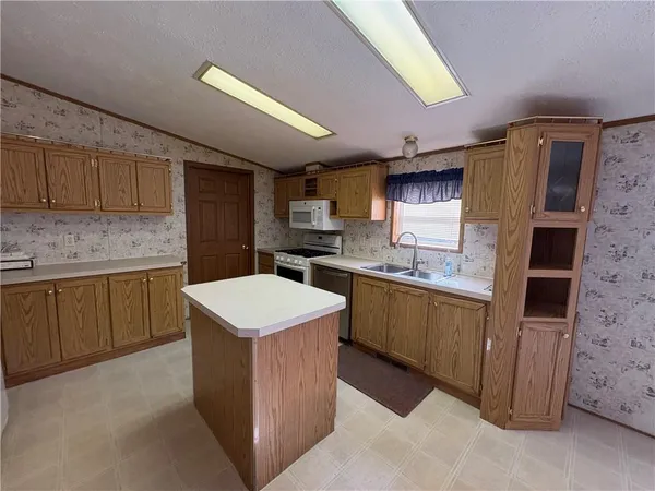 $199,000 | 3078 North 1st Street, Jamestown, PA 16134