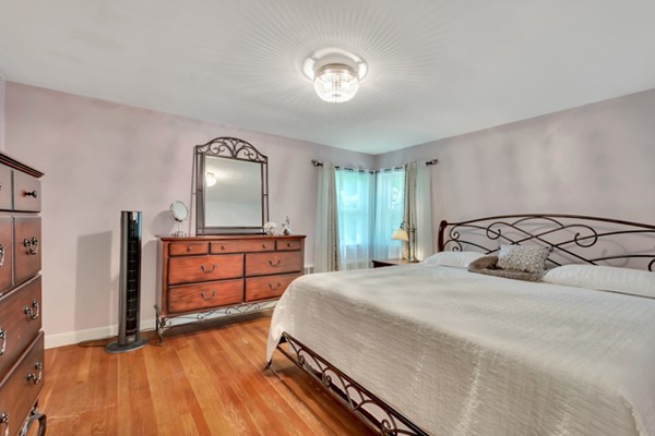 798 Concord Road Sudbury, MA 01776 - Photo 10 of 15 Gallery Image 10