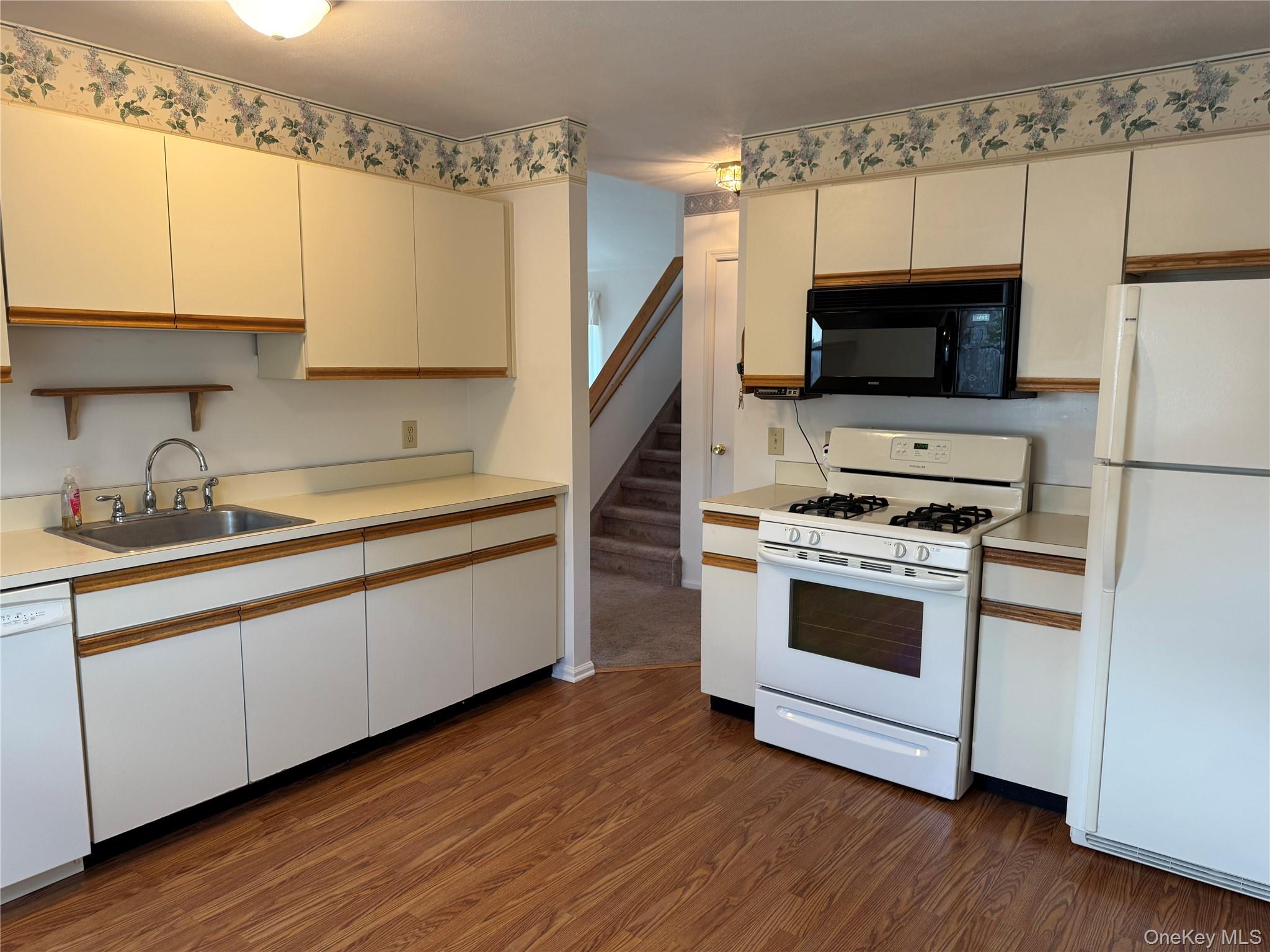 24 Olde Wagon Road Warwick, NY 10990 - Photo 14 of 47