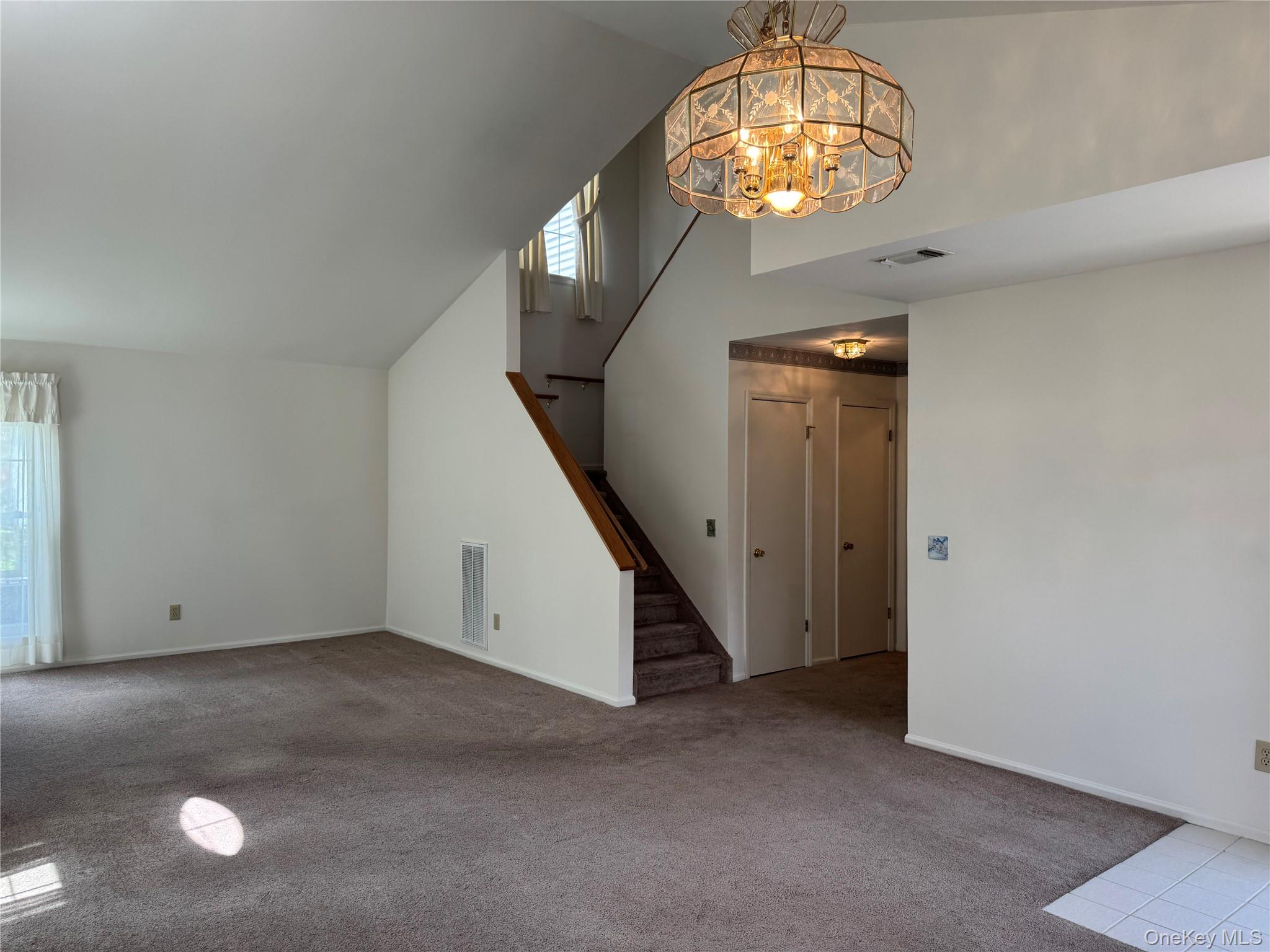 24 Olde Wagon Road Warwick, NY 10990 - Photo 9 of 47