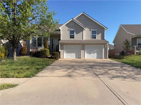 $397,000 | 1105 Fox Run Trail, Platte City, MO 64079