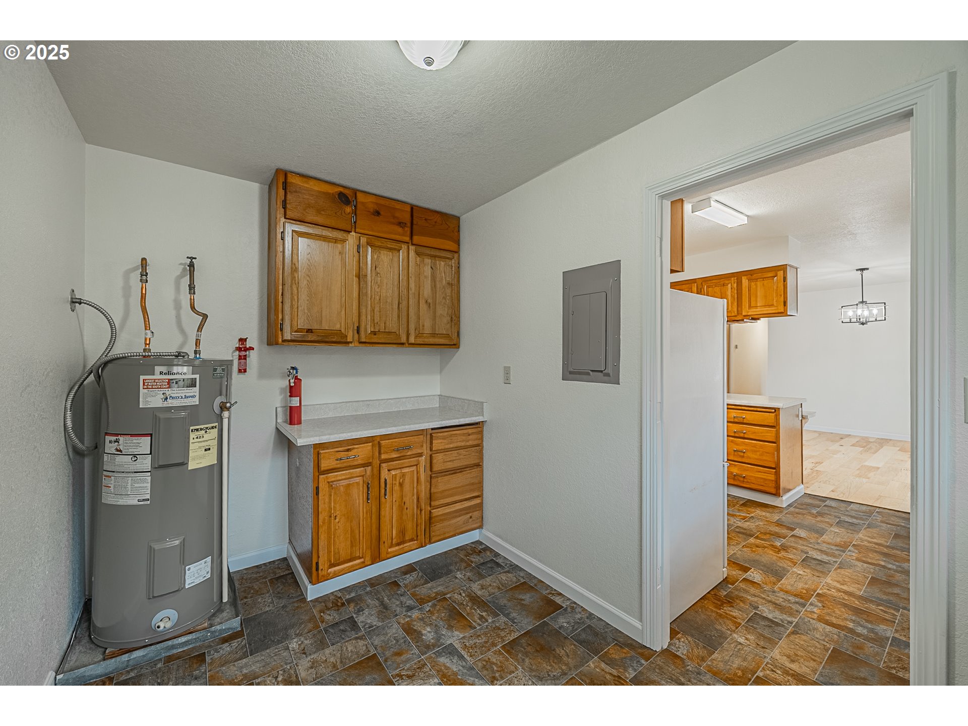 67538 East Bay Road North Bend, OR 97459 - Photo 25 of 48