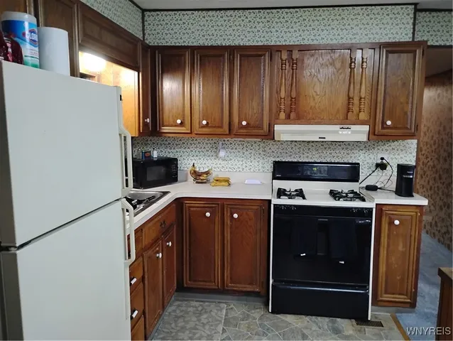 $45,000 | 53 Carefree Lane, Cheektowaga, NY 14227