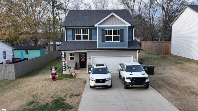 $375,900 | 200 West 4th Avenue, Easley, SC 29640