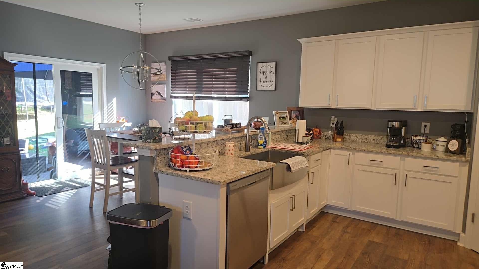 200 West 4th Avenue Easley, SC 29640 - Photo 25 of 29