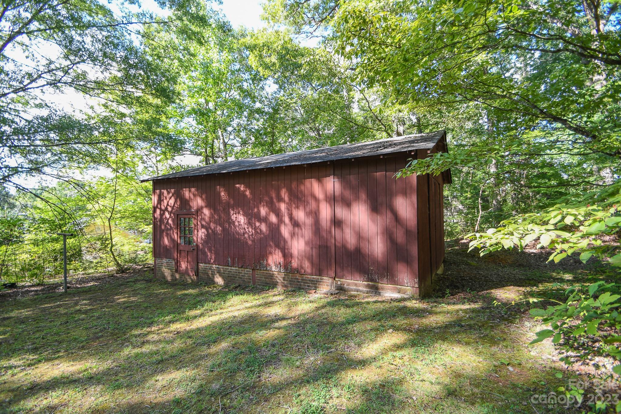 2409 Fowler Secrest Road Monroe, NC 28110 - Photo 11 of 31 Gallery Image 11