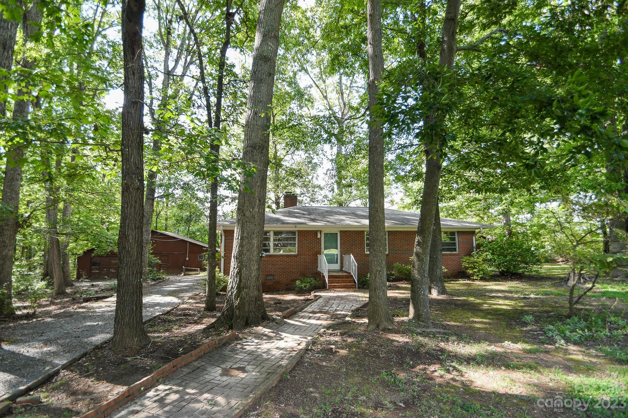 2409 Fowler Secrest Road Monroe, NC 28110 - Photo 4 of 31 Gallery Image 4