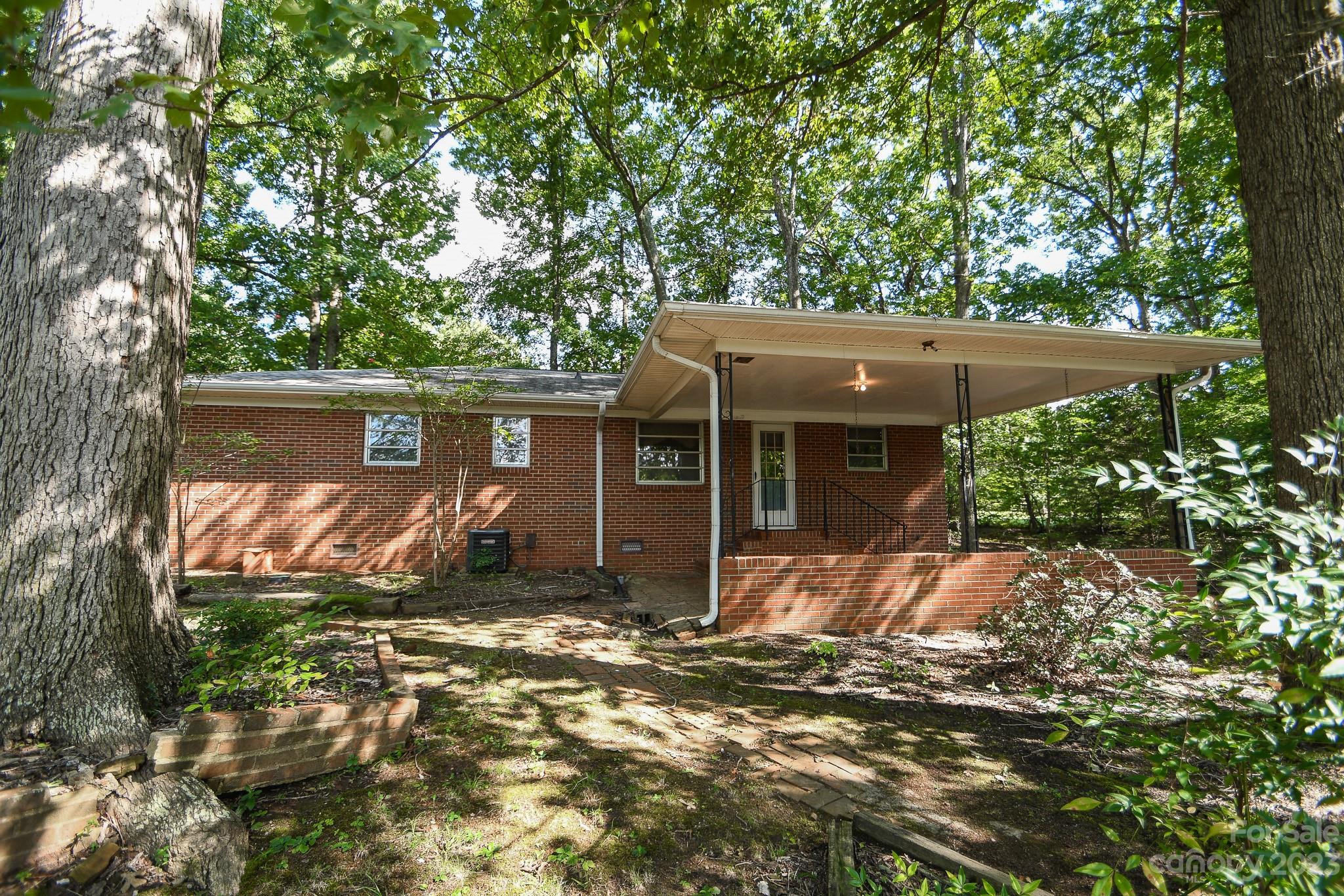 2409 Fowler Secrest Road Monroe, NC 28110 - Photo 7 of 31 Gallery Image 7