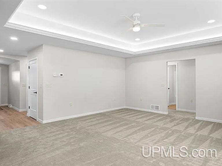 820 Willow Creek Road Escanaba, MI 49829 - Photo 16 of 36