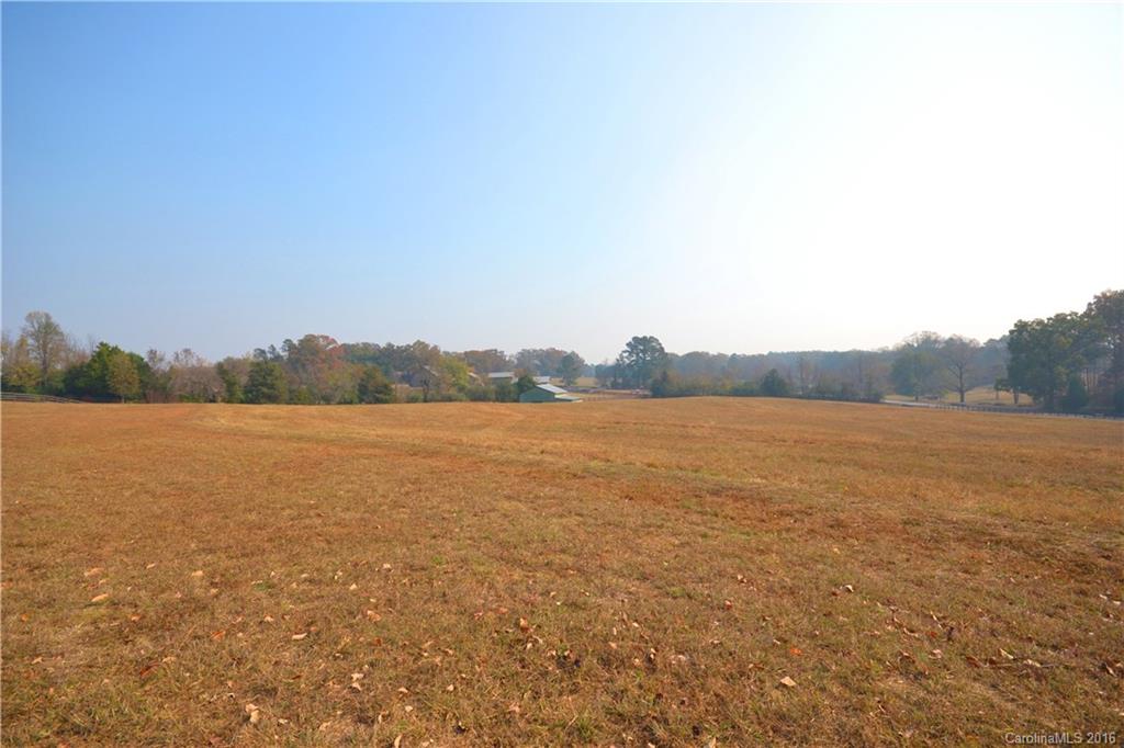 2 Tandem Trail Landrum, SC 29356 - Photo 9 of 14 Gallery Image 9