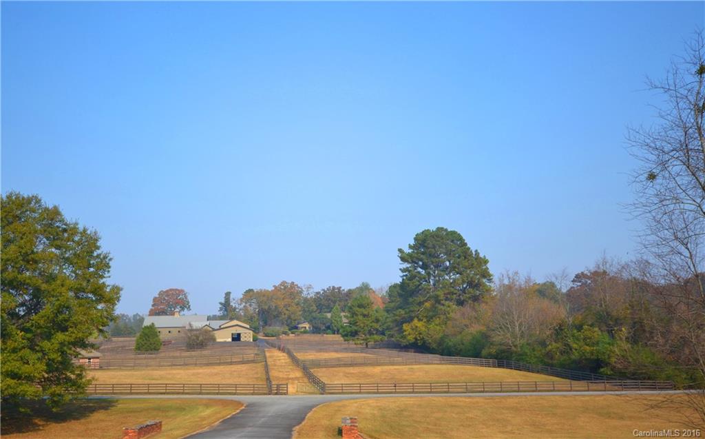 2 Tandem Trail Landrum, SC 29356 - Photo 10 of 14 Gallery Image 10