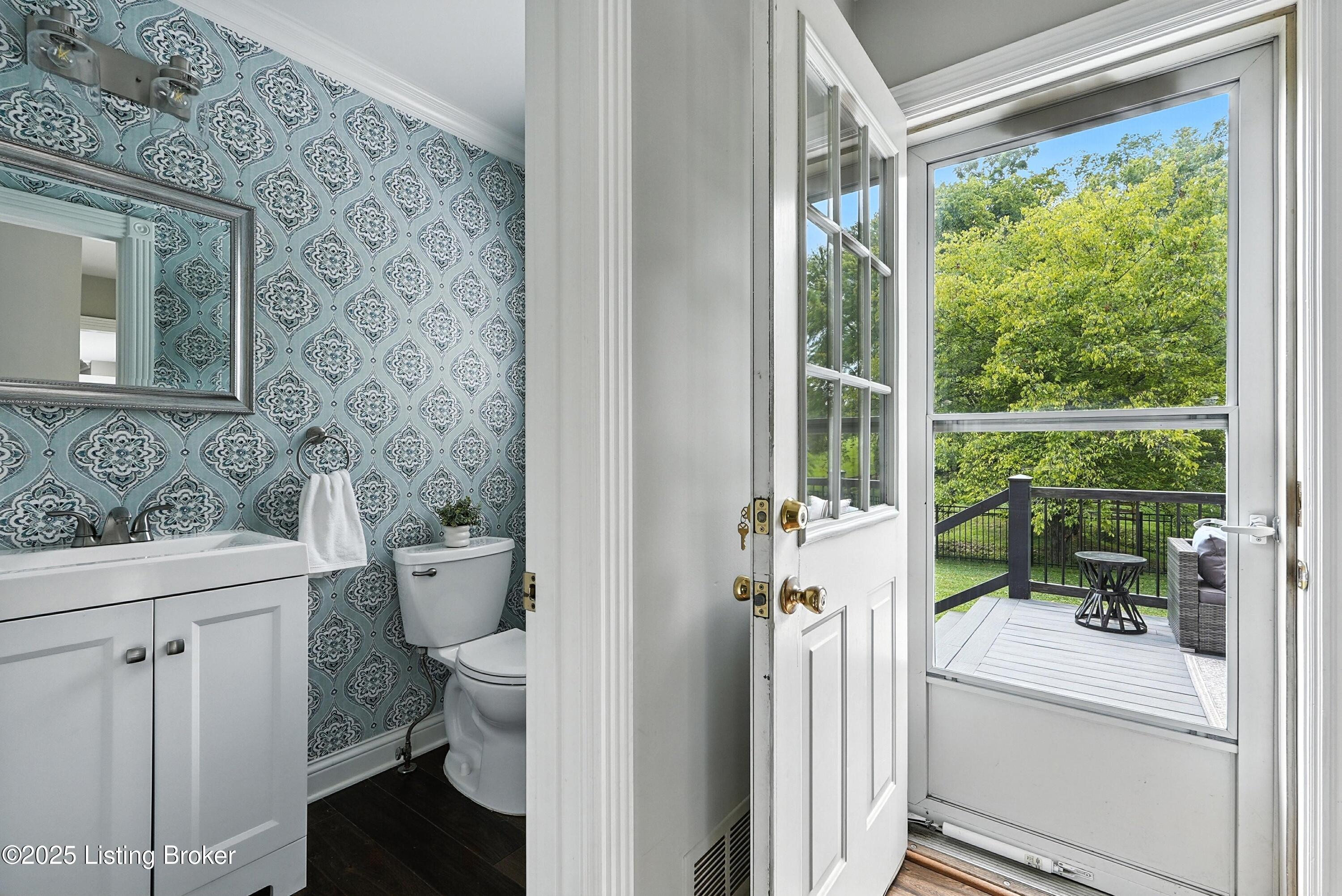 12512 Kirkham Road Louisville, KY 40299 - Photo 22 of 61 12512kirkham_louisvillerealestatemedia_1