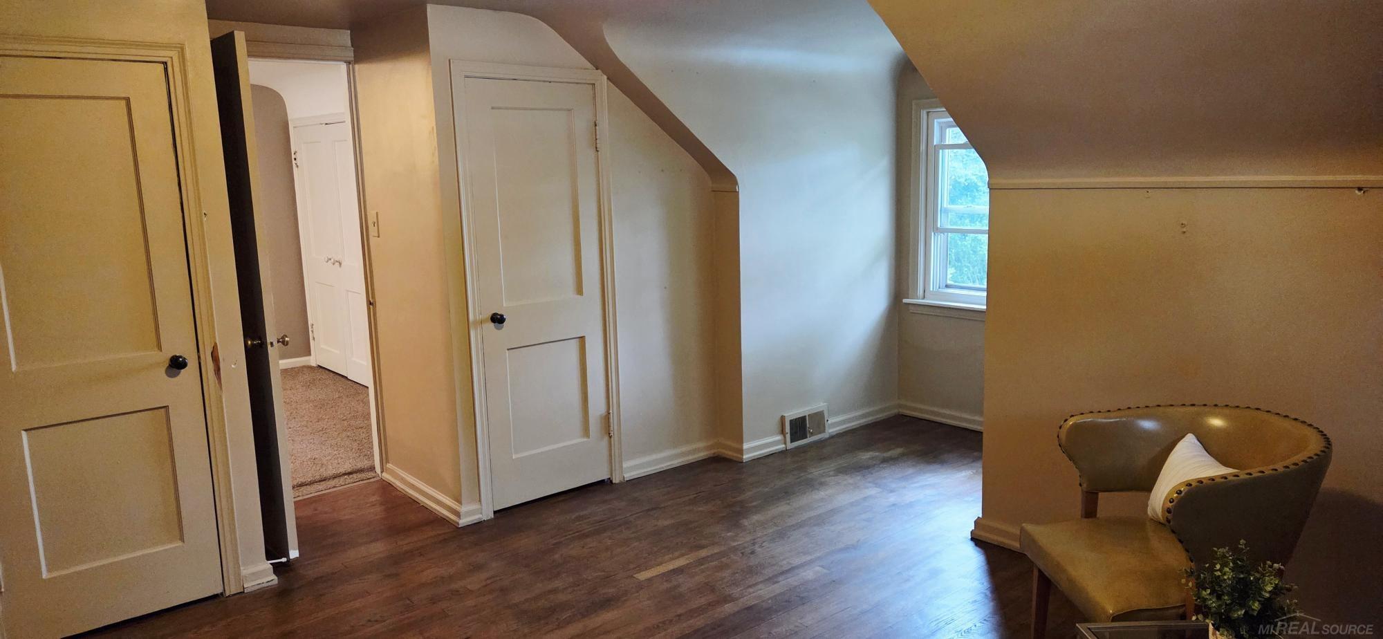 4579 Lakeshore Road Fort Gratiot, MI 48059 - Photo 19 of 29